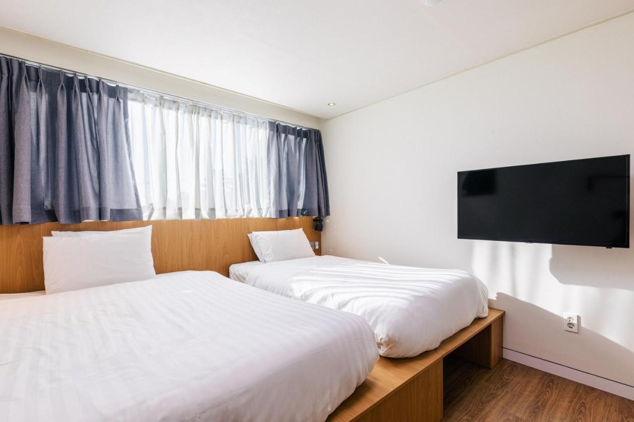 Bedradio Dodubong Hotel Oedo-dong Luaran gambar